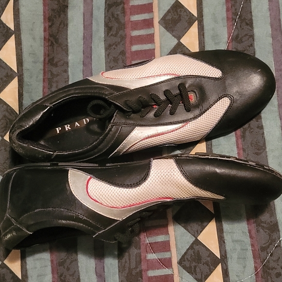 Prada designer dress shoes - Picture 3 of 4